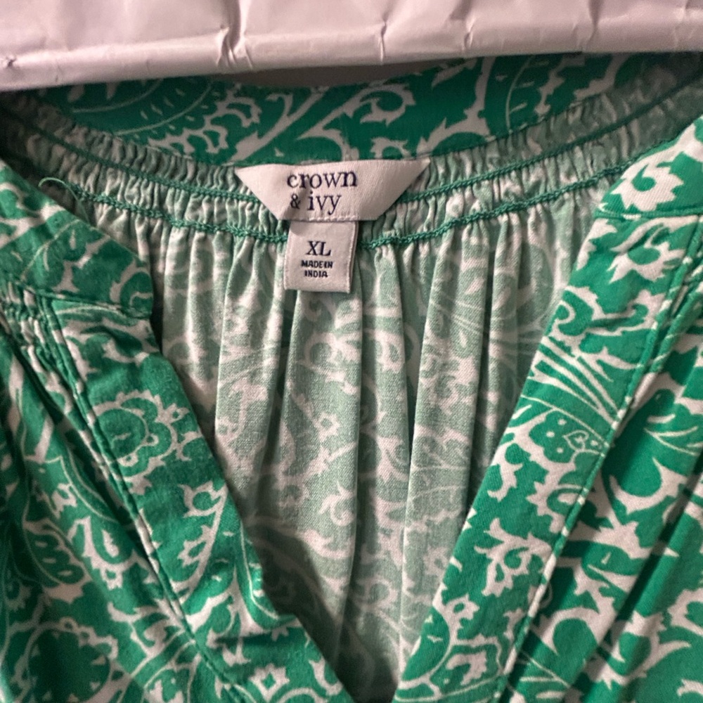 Crown & Ivy Teal and White Patterned Blouse